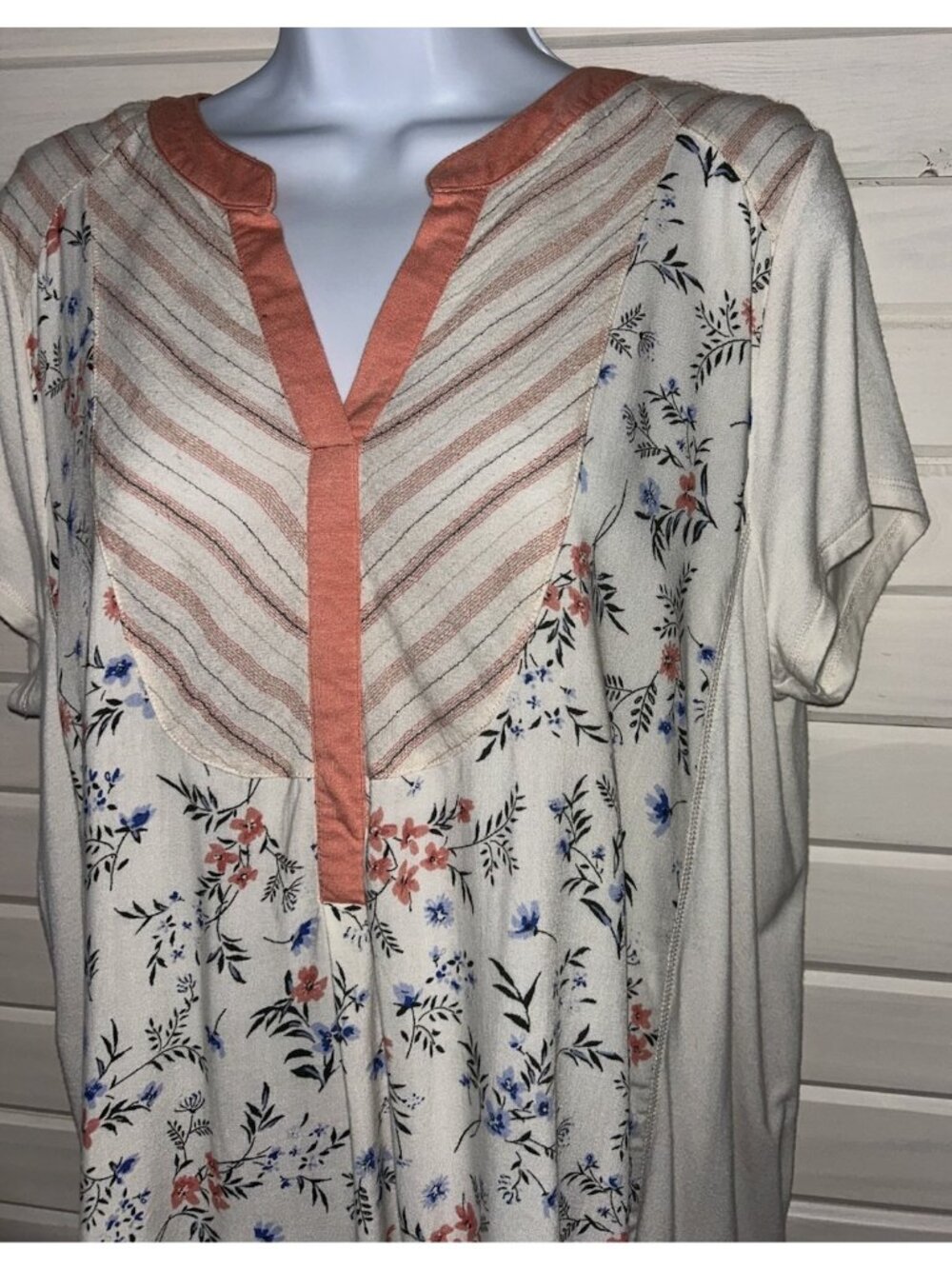 Dept 222 Sz XL Mixed Media Y-Neck Rayon Linen Floral Pullover Top Blouse EUC